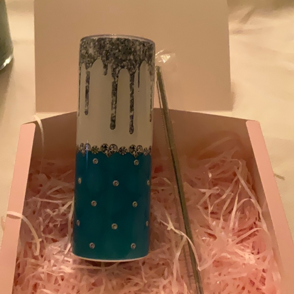 Beautiful drink tumbler - Picture 5 of 5